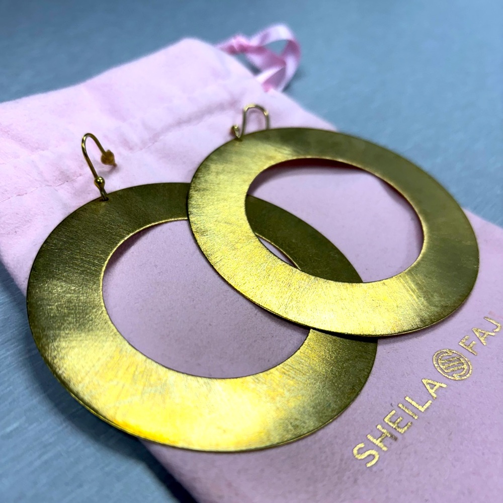 Gold Geometric Hoop Earrings Modern Design
